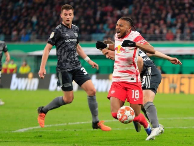 冲刺阶段突围战来临，克里夫兰骑士围绕德国杯绝杀压哨，球迷炸锅，身体对抗强度拉满的简单介绍-天博棋牌